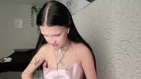 Alica online show from 11.19.25