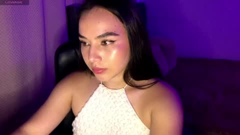 Snapshot of amelia___hall chatting on 05.28.26 Amelia online show from 05.28.26