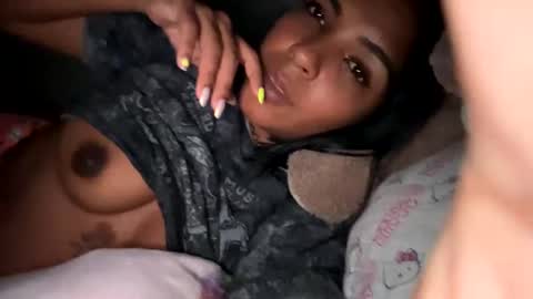 amelia heaven online show from 12.15.24