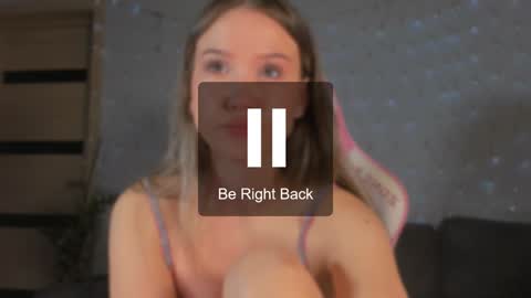 Snapshot of amelia_lein chatting on 12.28.24 Your Amelia online show from 12.28.24