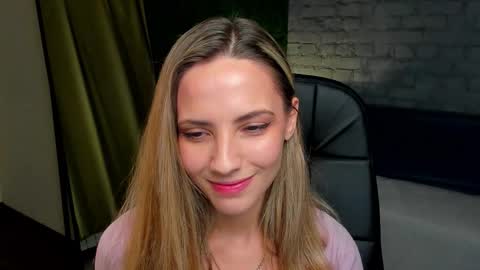 amelia_meili online show from 11.27.25