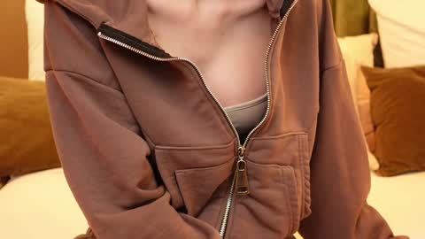 Amelia online show from 01.07.25