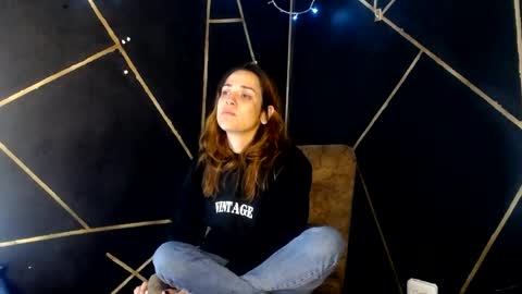 Amalia Castro online show from 04.09.26