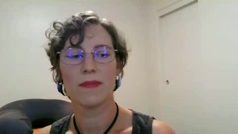 Ameliaishka online show from 09.20.25