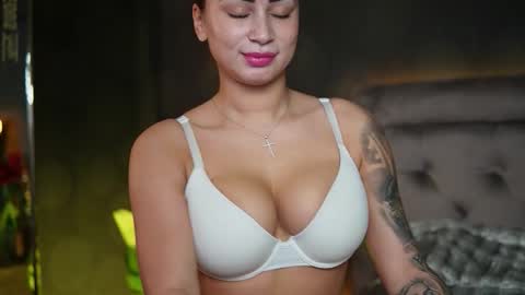  Amelia  online show from 11.15.25