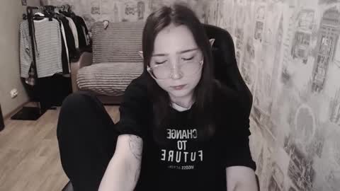 Snapshot of ameliakamishiro chatting on 03.07.25 Amelia online show from 03.07.25