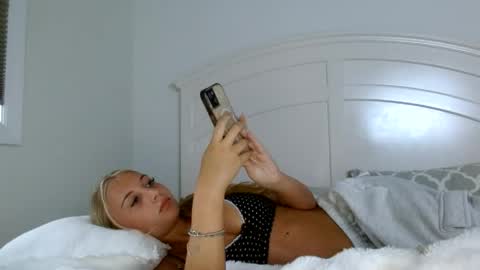 Snapshot of amelialombardi chatting on 05.21.26 Amelia Lombardi online show from 05.21.26