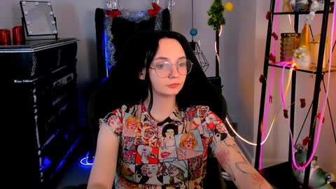 Amelia online show from 12.20.24