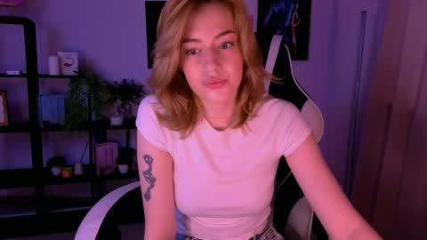 Snapshot of ameliarosaline chatting on 06.04.26 ameliarosaline online show from 06.04.26