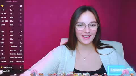 Snapshot of amelie_jackson_ chatting on 12.24.24 Amelie online show from 12.24.24