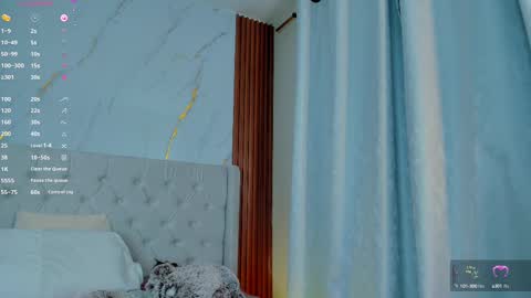 Snapshot of amelie_leigh chatting on 02.15.25 Alejandra online show from 02.15.25