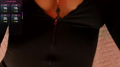 Amelie online show from 01.14.26