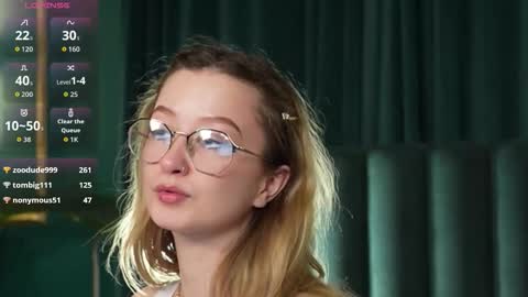 Amelie  online show from 03.21.26