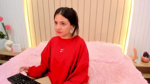 Snapshot of ameliiaa_smith chatting on 12.15.24 Amelia online show from 12.15.24