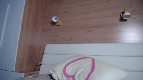 Amelija Rouz online show from 01.08.25