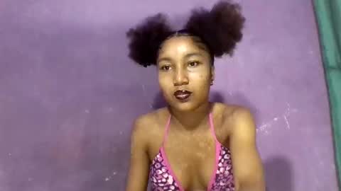 Snapshot of amelisy20005 chatting on 02.01.26 amelisy20005 online show from 02.01.26