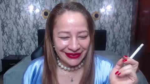 Amell Thomson online show from 10.09.25