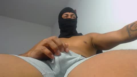 Snapshot of american_challenges chatting on 02.26.26 miguel online show from 02.26.26