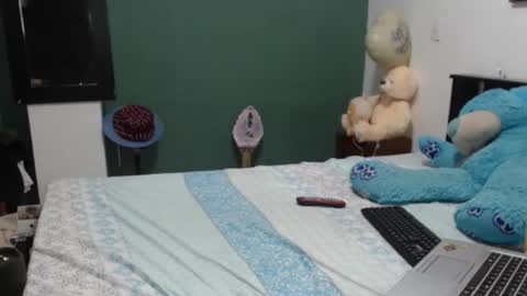 Snapshot of americanbig_dick chatting on 09.20.25 Lucian online show from 09.20.25