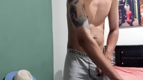 Snapshot of americanbig_dick chatting on 07.11.26 Lucian online show from 07.11.26