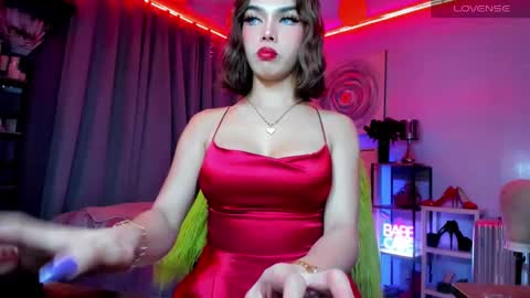 Snapshot of amethyst_ts chatting on 01.27.25 AMETHYST look at my BIO online show from 01.27.25