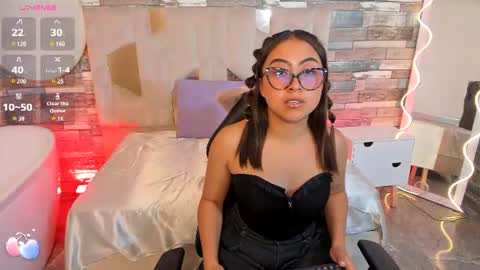 Snapshot of amhira_tay chatting on 06.23.26 amhira_tay online show from 06.23.26