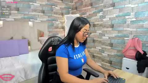 Snapshot of amhira_tay chatting on 07.08.26 amhira_tay online show from 07.08.26