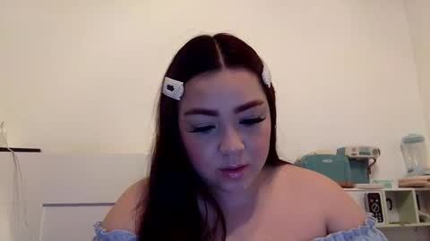 Snapshot of ami_rosee chatting on 02.04.26 ami_rosee online show from 02.04.26