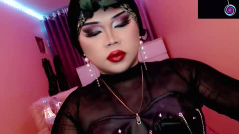 Snapshot of amiadoll chatting on 02.07.26 Queen Mireska online show from 02.07.26