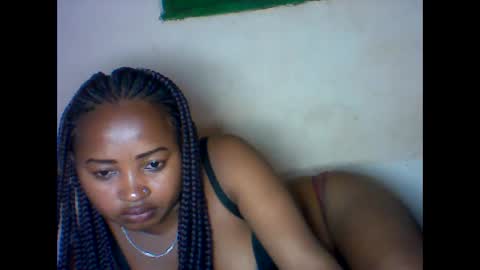 amielle_01 online show from 04.09.26