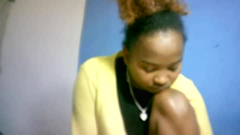 Snapshot of amielle_01 chatting on 07.31.26 amielle_01 online show from 07.31.26