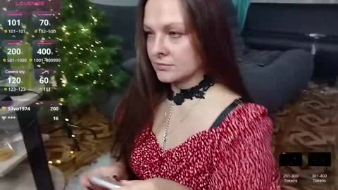 Snapshot of amilafran chatting on 12.14.24 Mila online show from 12.14.24