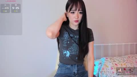 Snapshot of amiliyan chatting on 05.23.26 AmiliYan online show from 05.23.26