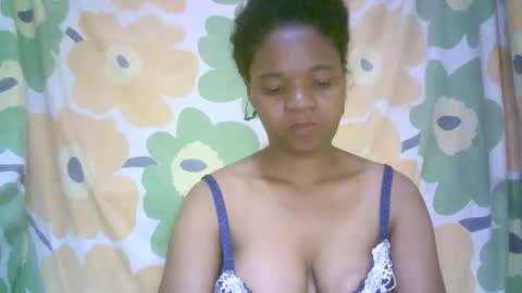 aminah01 online show from 12.01.25