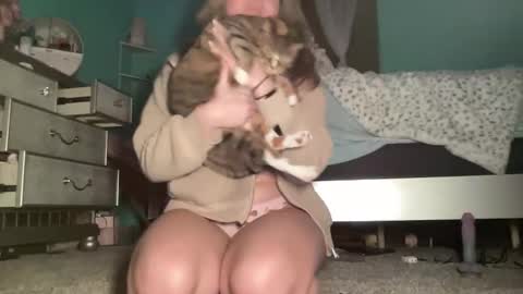 aminamae181832 online show from 11.29.25