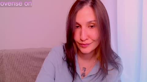 Snapshot of aminegulse chatting on 05.31.26 Camilla online show from 05.31.26