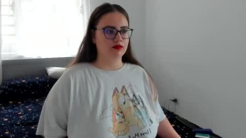 Snapshot of amiravyxen chatting on 05.21.26 Amira Vyxen online show from 05.21.26