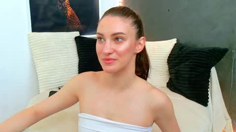 Snapshot of ammirra_a chatting on 06.05.26 Amira online show from 06.05.26