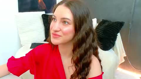 Snapshot of ammirra_a chatting on 06.24.26 Amira online show from 06.24.26