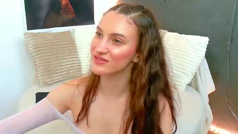 Snapshot of ammirra_a chatting on 07.01.26 Amira online show from 07.01.26