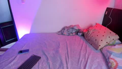 Snapshot of ammy_morgan_ chatting on 03.08.25 ammy online show from 03.08.25