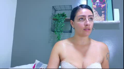 A M M Y  online show from 04.05.26