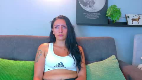 A M M Y  online show from 05.01.26