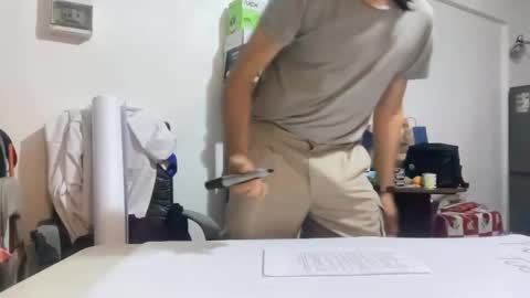 amo_s online show from 10.28.25