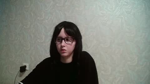 Snapshot of amomira chatting on 01.27.25 Amomira online show from 01.27.25