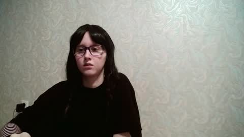 Amomira honeyx online show from 12.14.25