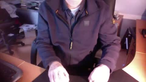 Amor2200 online show from 12.12.24