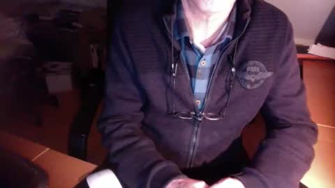 Amor2200 online show from 12.29.24