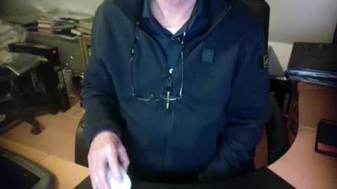 Amor2200 online show from 01.20.25