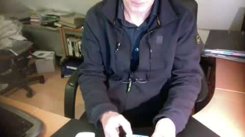 Amor2200 online show from 01.21.25